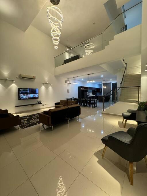 Private Pool Selangor Cyberjaya Putrajaya *
